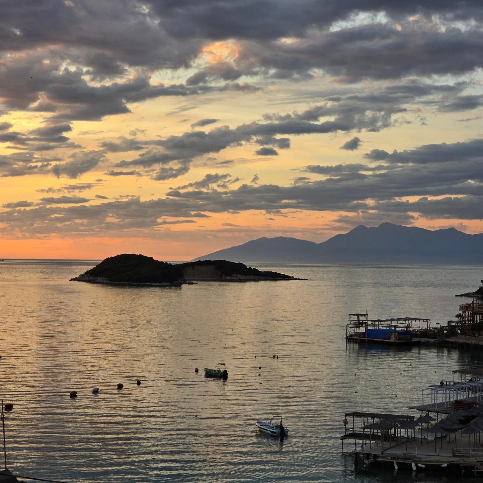 Vila Islands View Ksamil Oda fotoğraf